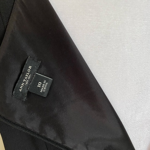Ann Taylor 2 piece set, dress, jacket, black. - Picture 11 of 11